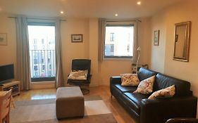Abbey- Nice Edinburgh Citycenter Apartment